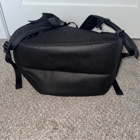 Nike Hoops Elite Max Air Team 2.0 Graphic Basketball Backpack black gold - Picture 6 of 12